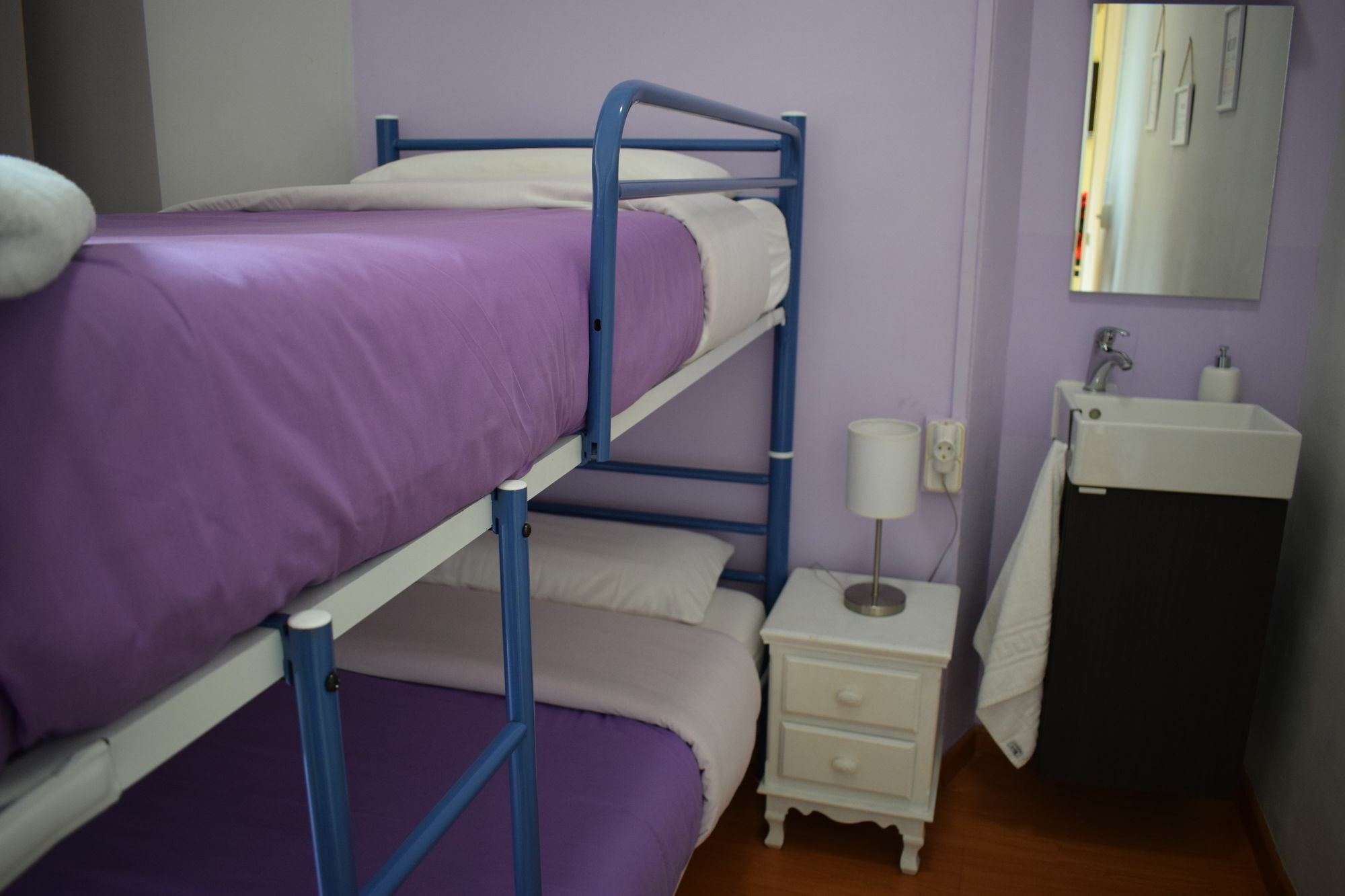 Hostal Mimi Las Ramblas Барселона Екстер'єр фото