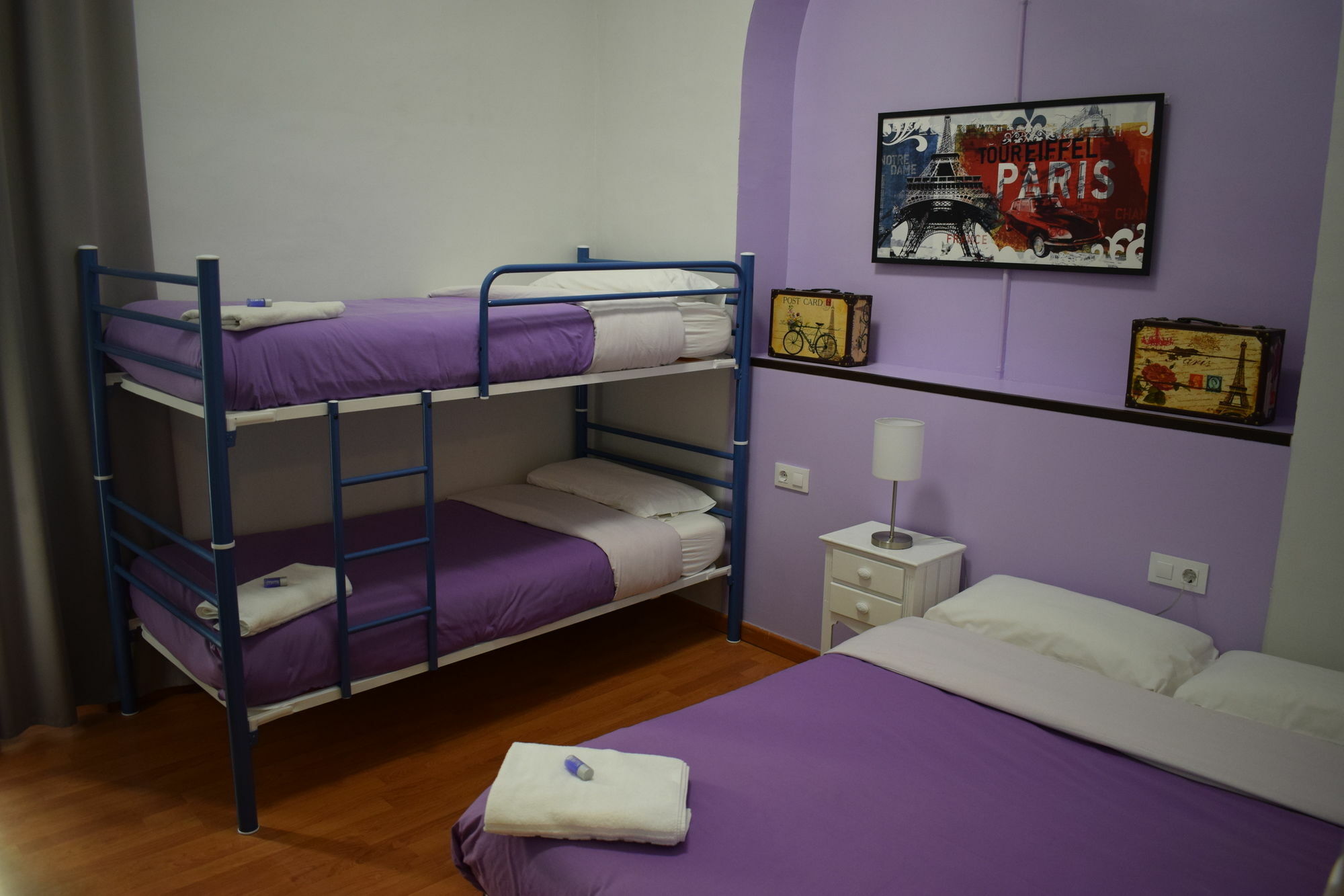 Hostal Mimi Las Ramblas Барселона Екстер'єр фото